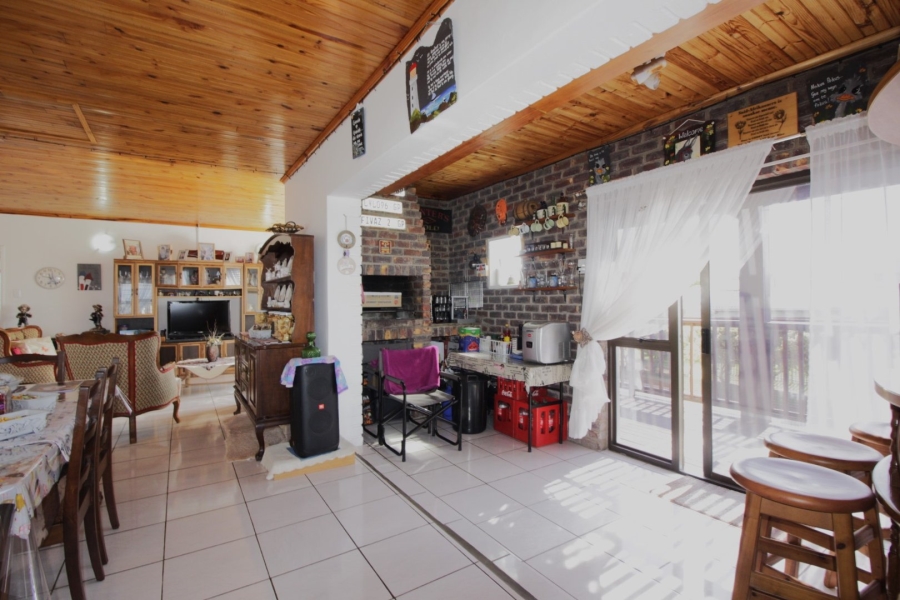  Bedroom Property for Sale in C Place Eastern Cape
